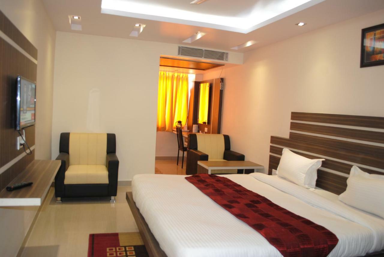 Hotel Saraswati Inn Aurangabad  Exterior foto